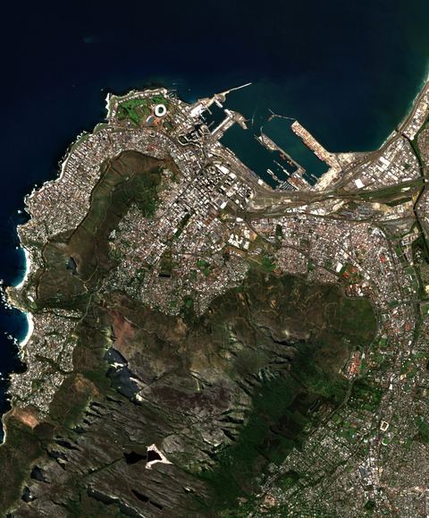 Sentinel-2 crop of Table Bay anchorage at 33.94°S 18.43°E, captured 21 Sept 2026